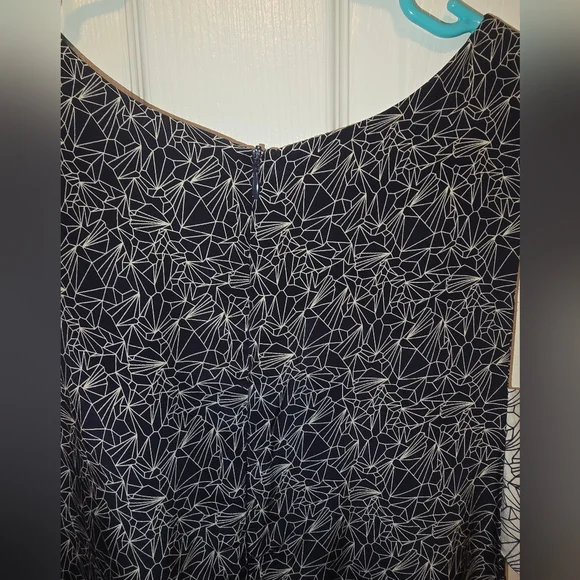 Amour Vert Silk Navy and White Abstract  Mini Dress XS - Picture 10 of 11
